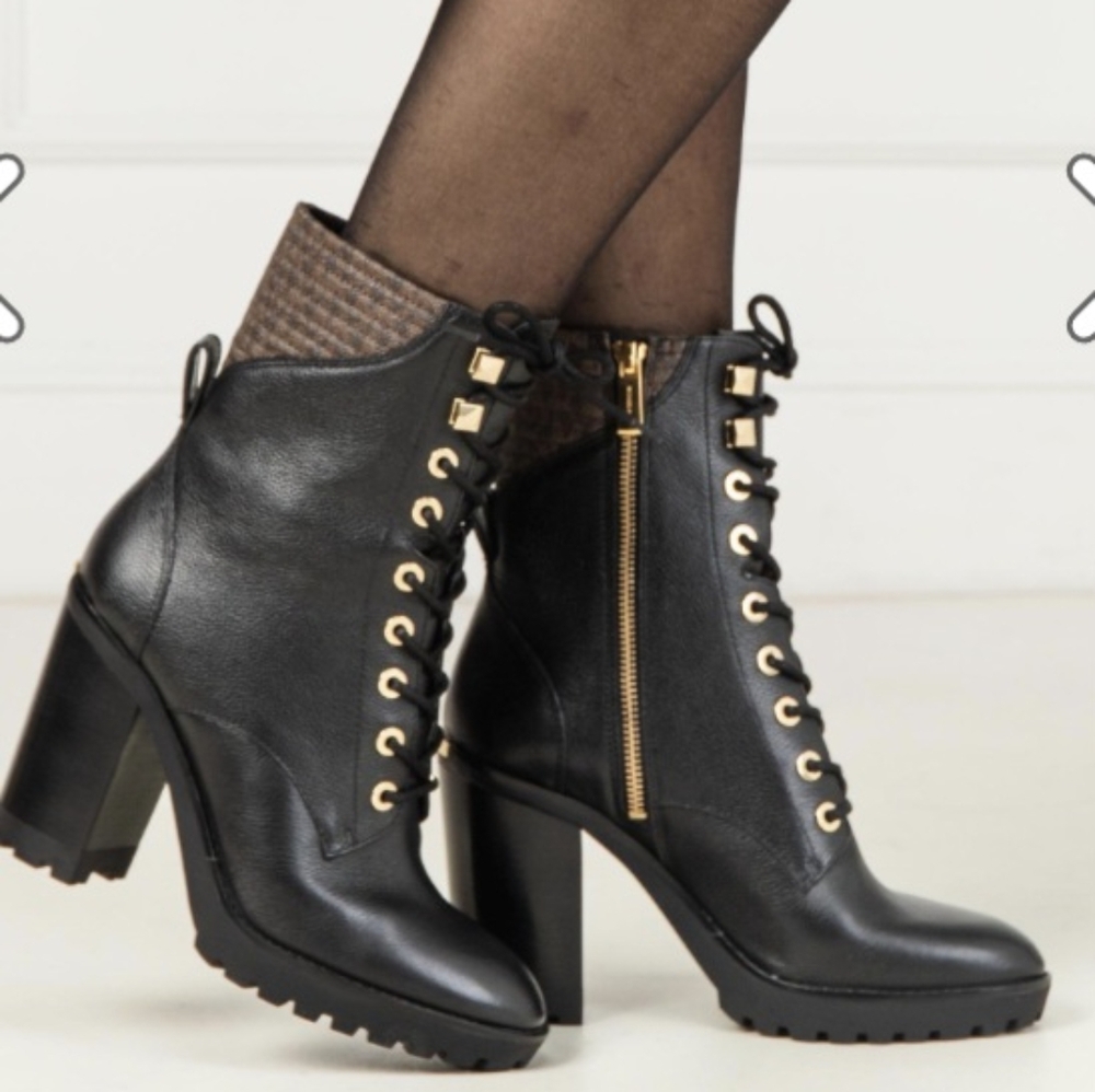 Michael Michael Michael korsBlack Leather Ankle Boots